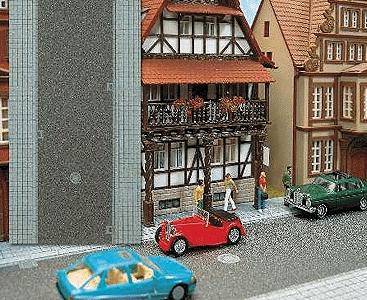 Busch 8138 N Scale Town Street w/Curbs & Sidewalks Flexible Self-Adhesive Roadway -- 39-3/8 x 2-5/8" 1m x 6.6cm