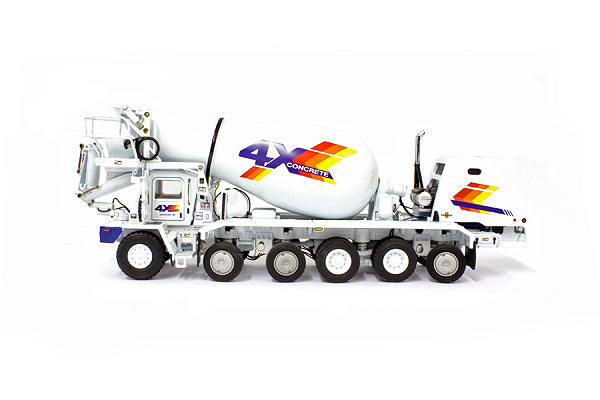 TWH Collectibles 075-01215 1/50 Scale 4X Concrete - Oshkosh S-Series Front Discharge Mixer