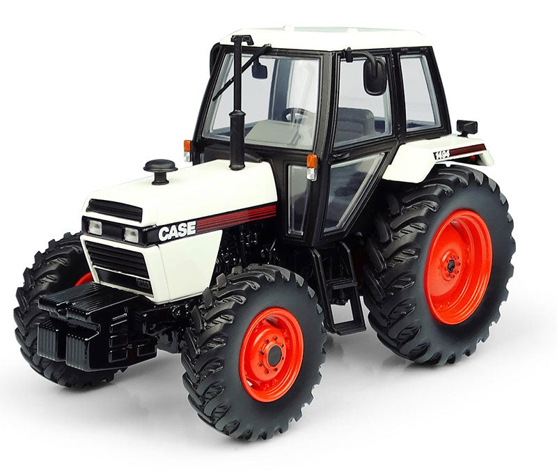 Universal Hobbies 6208 1/32 Scale Case Ih 1494 4Wd Tractor