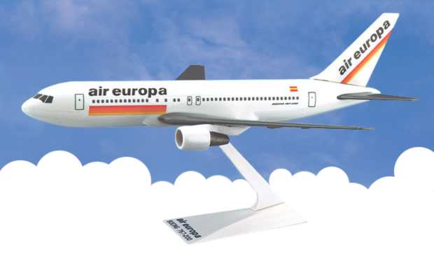 Flight Miniatures LP19220 B767-200 Air Europa 1/200
