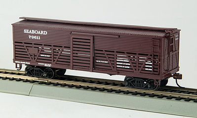 Con-Cor 1052039 HO Scale Wood Stock Car (Old-Time Cattle) - Ready to Run -- Seaboard Air Line #1 (Boxcar Red)