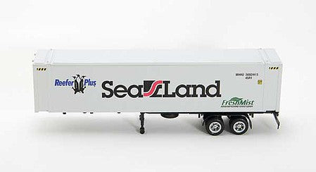 Con-Cor 4009617 HO Scale 45' Reefer Container on Chassis - Assembled -- Sealand Freshmist (white, green, black)