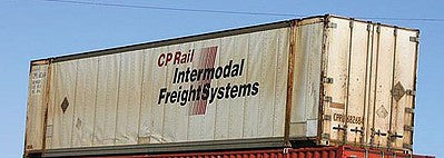Con-Cor 4053057 N Scale Monon 53' Rivet-Side Container 2-Pack - Ready to Run -- Canadian Pacific (white, red; Intermodal Freight Systems Logo)
