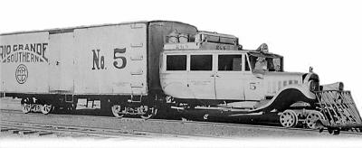 Con-Cor 4110 HO Scale Pierce Arrow Freight Galloping Goose Railcar - Standard Gauge - Standard DC -- Painted (silver), Unlettered