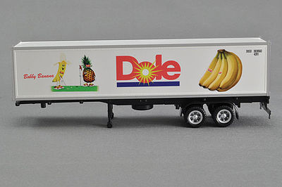 Con-Cor 483006 HO Scale 40' Reefer Container on Chassis - Ready to Run -- Dole DFIU #801872-6 (white, red, blue; Bobby Banana on Golf Green)