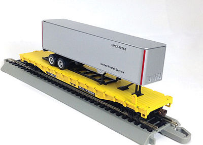 Con-Cor 9426 HO Scale 54' Flatcar w/40' Trailer - Kit -- Trailer-Train (Flat: yellow, black; Trailer: silver, UPS Logo)