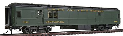 Con-Cor 94302 HO Scale Heavyweight 65' Branchline Baggage/Railway Post Office w/Lights - Ready to Run -- Chicago & North Western (Pullman Green, black Roof)