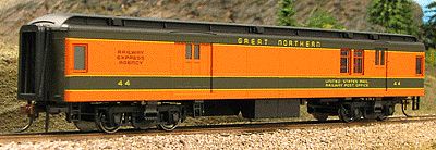 Con-Cor 94310 HO Scale Heavyweight 65' Branchline Baggage/Railway Post Office w/Lights - Ready to Run -- Great Northern (orange, pullman Green)