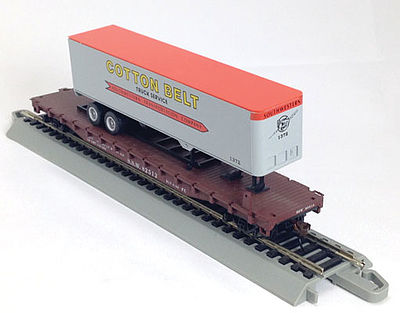 Con-Cor 9431 HO Scale 54' Flatcar w/40' Trailer - Kit -- Cotton Belt SSW #82512 (Boxcar Red w/gray & red SSW Trailer)