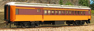 Con-Cor 94358 HO Scale Heavyweight 65' Branchline Combine w/Lights - Ready to Run -- Milwaukee Road (Hiawatha, orange, maroon, gray)