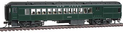 Con-Cor 94371 HO Scale Heavyweight 65' Branchline Combine w/Lights - Ready to Run -- New Haven (Hunter Green, black roof, silver-gray lettering)