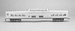 Con-Cor 943 HO Scale 72' Smooth-Side Dome - Ready to Run -- Great Northern "Empire Builder"