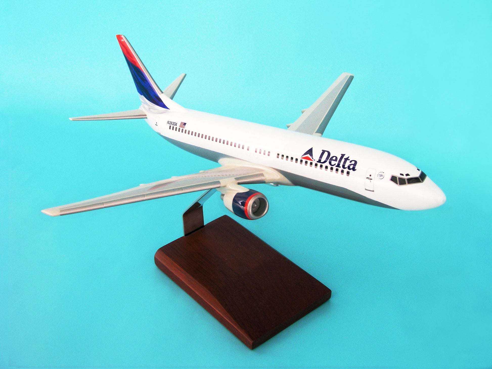 Executive Series G11510 Exec Ser Delta B737-800 1/100 2000 Livery (Kb7378Dtr)