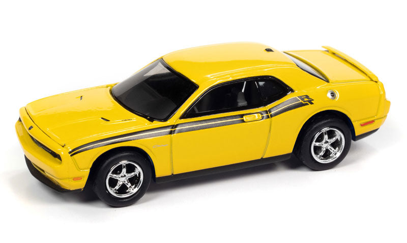 Johnny Lightning JLSP147-A 1/64 Scale 2010 Dodge Challenger