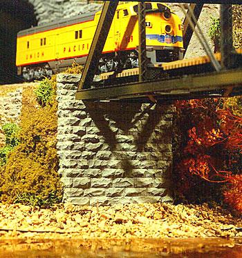 Chooch Enterprises 8440 HO Scale Single-Track Cut Stone Bridge Abutment -- 3-1/4 x 3/4 x 3-1/2" 8.3 x 1.9 x 8.9cm