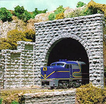 Chooch Enterprises 9750 N Scale Double Track Cut Stone Tunnel Portal -- 3-1/2 x 3-29/32" 8.7 x 9.7cm pkg(2)