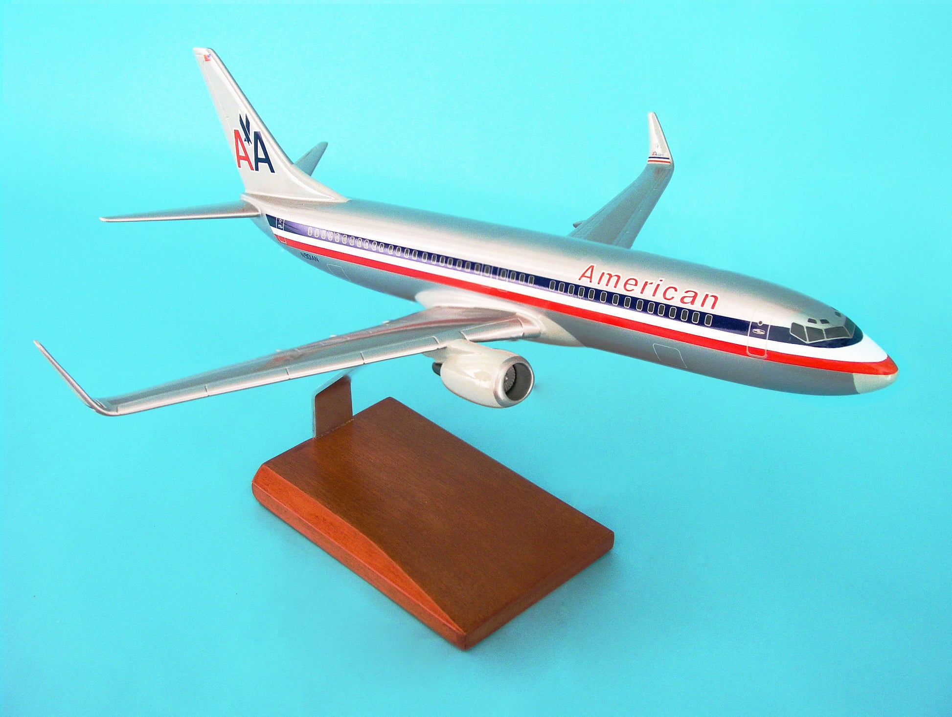 Executive Series G9310 Exec Ser American 737-800 1/100 W/Winglets Old Livery (Kb737
