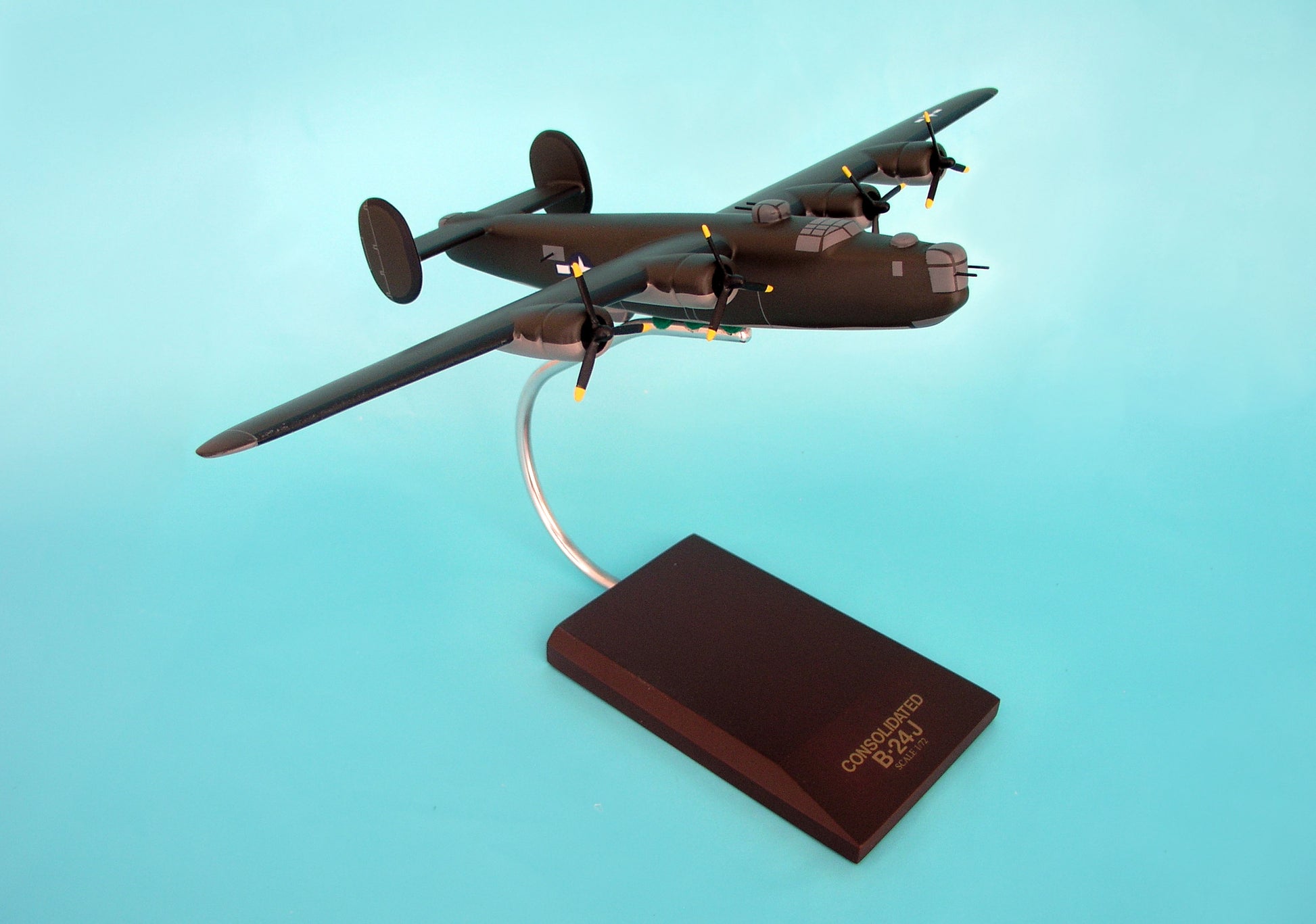 Executive Series A1272B21W Exec Ser B-24J Liberator Olive 1/72 (Ab24Odt)