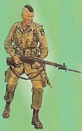 Dragon Models 1605 1/16 Screaming Eagle Soldier w/Rifle Normandy 1944