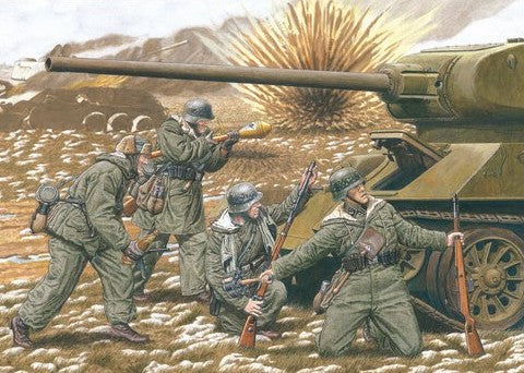 Dragon Models 6477 1/35 20th Waffen Grenadier Division Baltic States 1944 (4)