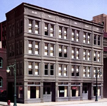 Design Preservation Models 11900 HO Scale M. T. Arms Hotel - Woodland Scenics DPM Landmark Structures(R) -- Kit - 7-3/4 x 2-3/4" 20 x 7cm