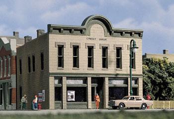Design Preservation Models 50800 N Scale DPM Structure Kits -- Crestone Credit Union - 2-7/8 x 3-1/4" 7.1 x 8.1cm