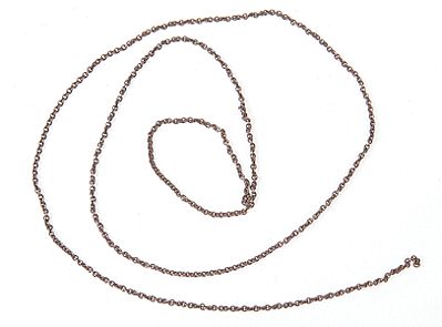 Detail Associates 2210 HO Scale Safety Chain -- 12" Long - 40 Links Per Inch (Black)