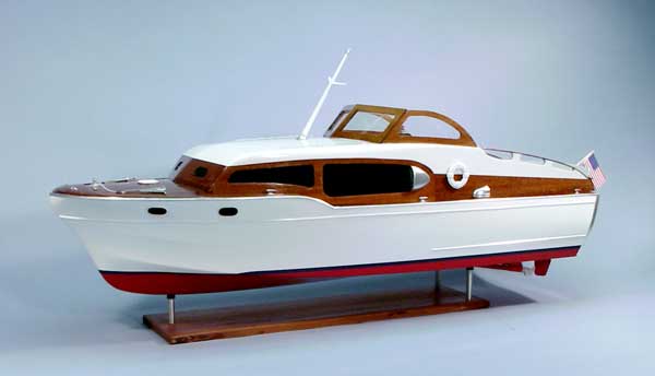 Dumas Products 1244 36" 1954 Chris Craft Commander Express Cruiser Boat Kit (1/12)