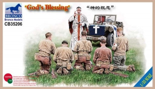 Bronco Models 35206 1/35 Blessing Kneeling WWII Soldiers (5) & Priest w/Altar