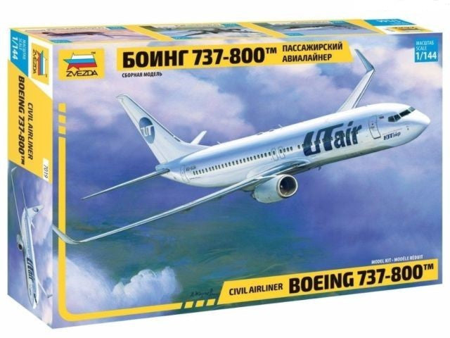 Zvezda 7019 1/144 B737-800 Passenger Airliner