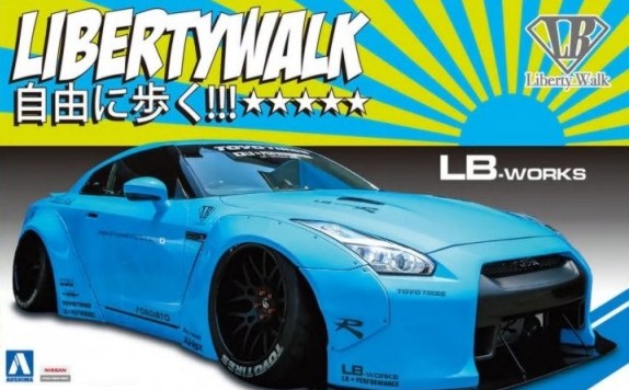 Aoshima 54024 1/24 LB Works: Nissan R35 GT-R Ver.1 Car (Re-issue)