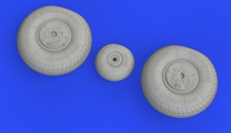 Eduard 648719 1/48 Aircraft- Pe2 Wheels for ZVE (Mask & Resin)