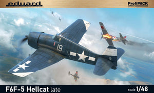 Eduard 8229 1/48 F6F5 Hellcat Late US Fighter (Wkd Edition Plastic Kit)