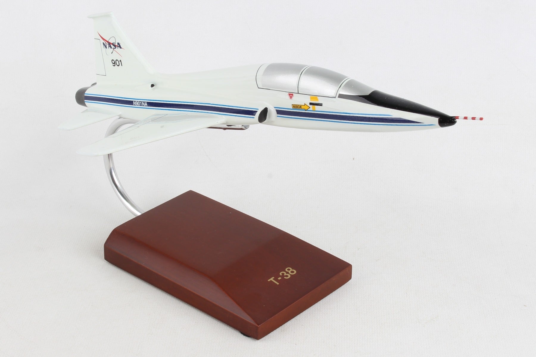 Executive Series E0948 Exec Ser T-38B Talon Nasa 1/48 (Ct38Ntp)