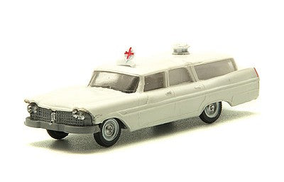 Eko 2156 HO Scale Plymouth Suburban - Assembled -- Ambulance (Spanish Lettering)
