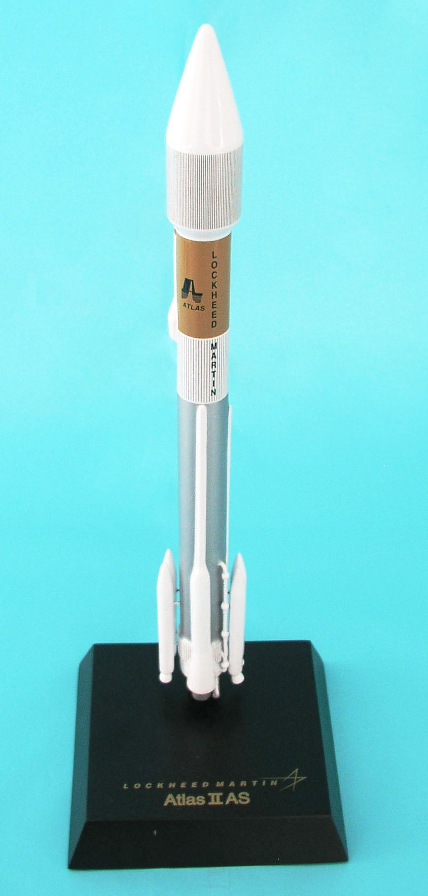 Executive Series E2320 Exec Ser Atlas Ii 1/144 (Kyna2T)