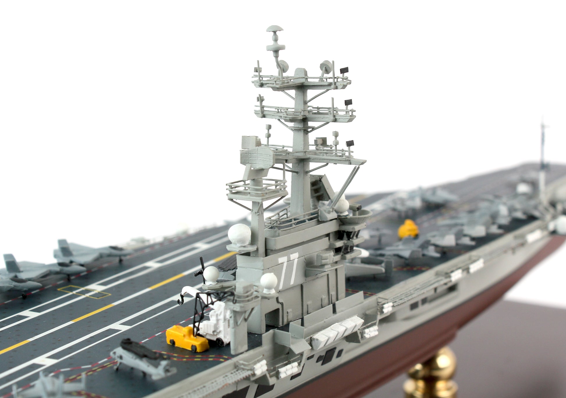 Executive Series SCMCS018 Exec Ser George Hw Bush Aircraft Carrier 1/700 Cvn77 (Mbacgb