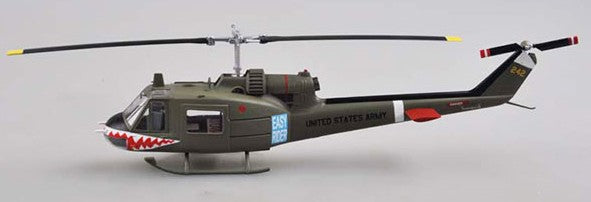 MRC (Model Rectifier) 39318 1/48 UH1C 174th AHC Gun Platoon Sharks 1970 (Built-Up Plastic)