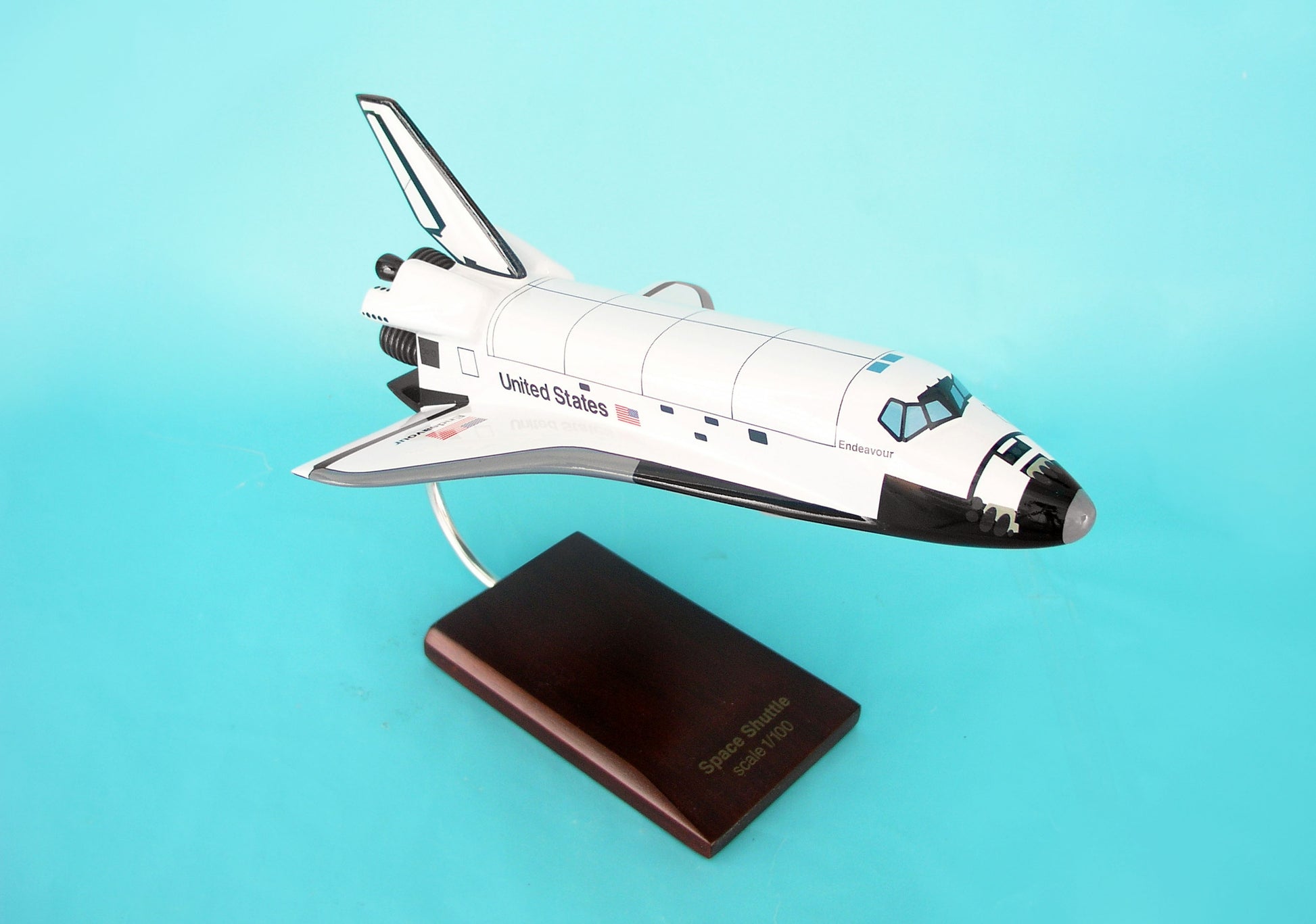 Executive Series E4810 Exec Ser Orbiter Large 1/100 Endeavor