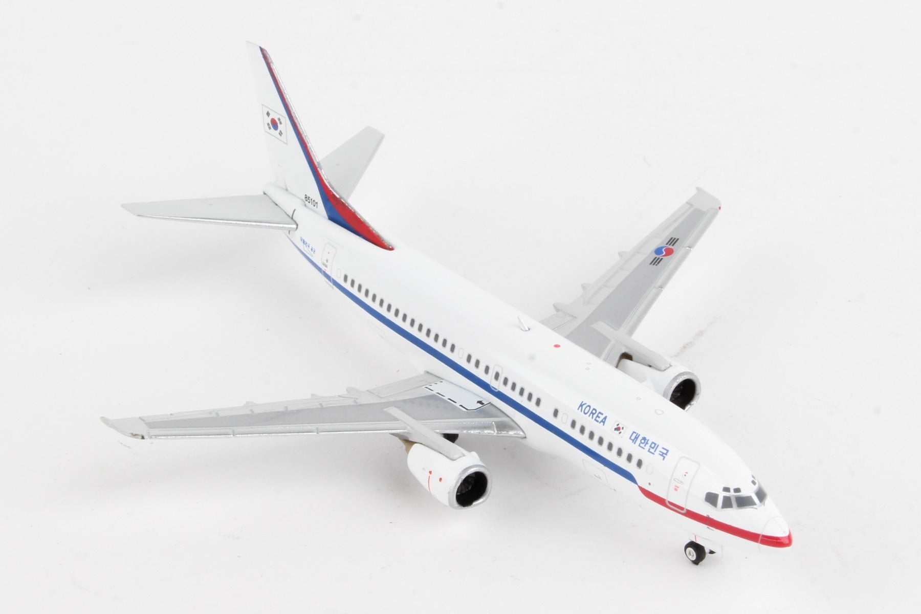 Phoenix Diecast 1/400 PH1966 Phoenix South Korean Air Force 737-300 1/400 (**)