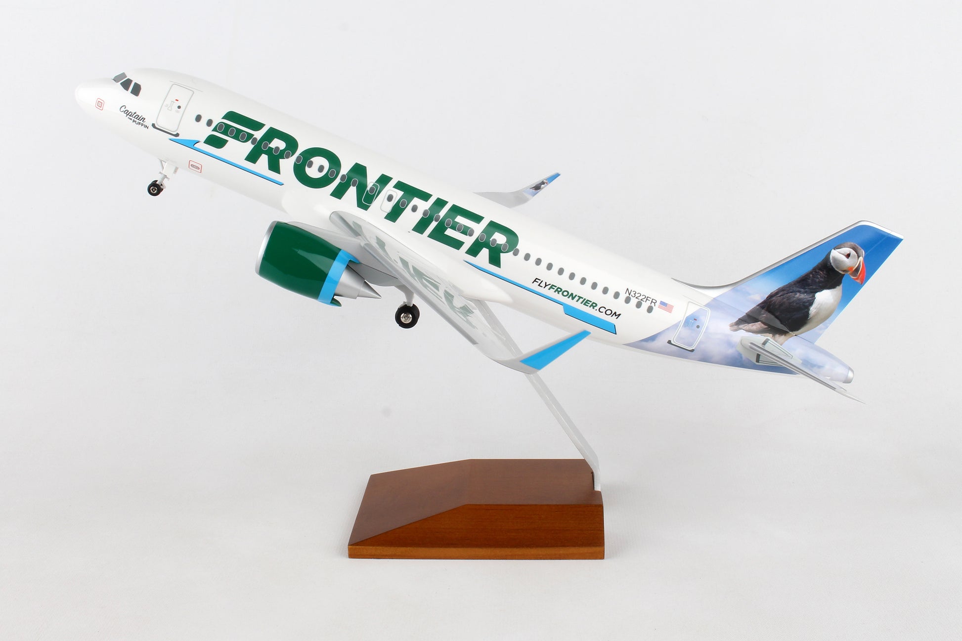 Skymarks Supreme SKR8357 Skymarks Frontier A320 1/100 Puffin
