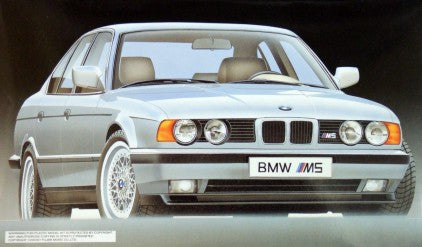 Fujimi 12673 1/24 BMW M5 4-Door Car