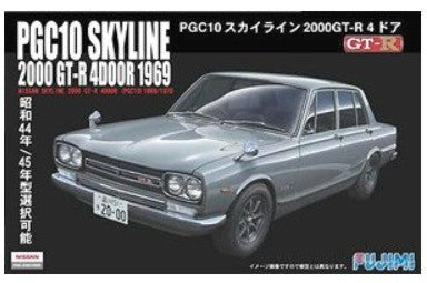 Fujimi Models 3858 1/24 1969 Nissan Skyline PGC10 2000GT-R 4-Door Car