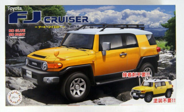 Fujimi 6613 1/24 Toyota FJ Cruiser 2-Door SUV (Snap Molded in Yellow)