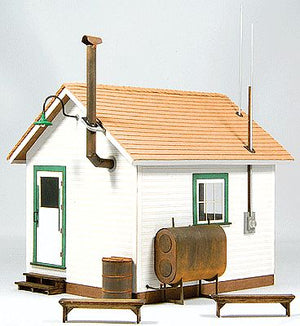 GCLaser 3901 O Scale West End Shack -- Kit - 3-3/4 x 4-1/2 x 4-3/8" 9.5 x 11.4 x 11cm