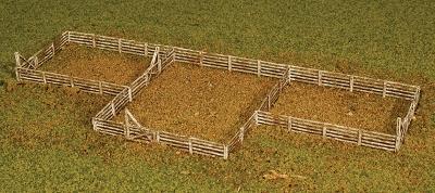 GCLaser 5284 Z Scale Fence & Gate Sections -- Fence Linear Legnth: 18" 45.7cm (Includes 4 Gate Sections)
