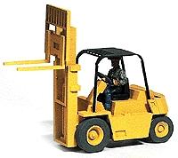 GHQ 61007 HO Scale V80E Forklift - Kit -- Includes Operator Figure