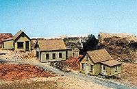 Grandt Line 8023 N Scale Reese Street Row Houses -- Kit pkg(3)