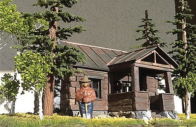 Grand Central Gems SMKY02 O Scale Smokey Bear Cabin -- Assembled