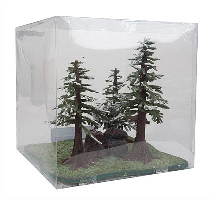 Grand Central Gems SR1 All Scale Redwood Trees with Snow -- 4 Trees 4 - 7" 10.2 - 17.8cm Tall